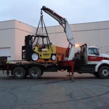 Lifting eyes on 15,000 lb Hyster S155XL